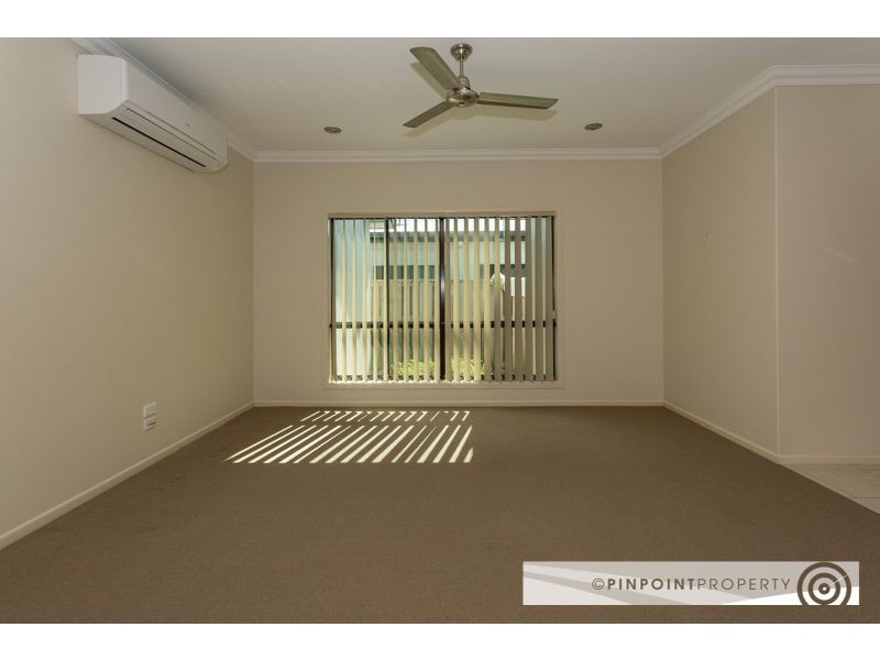 52 Village Circuit, Eimeo QLD 4740