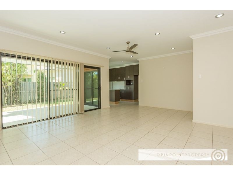 52 Village Circuit, Eimeo QLD 4740