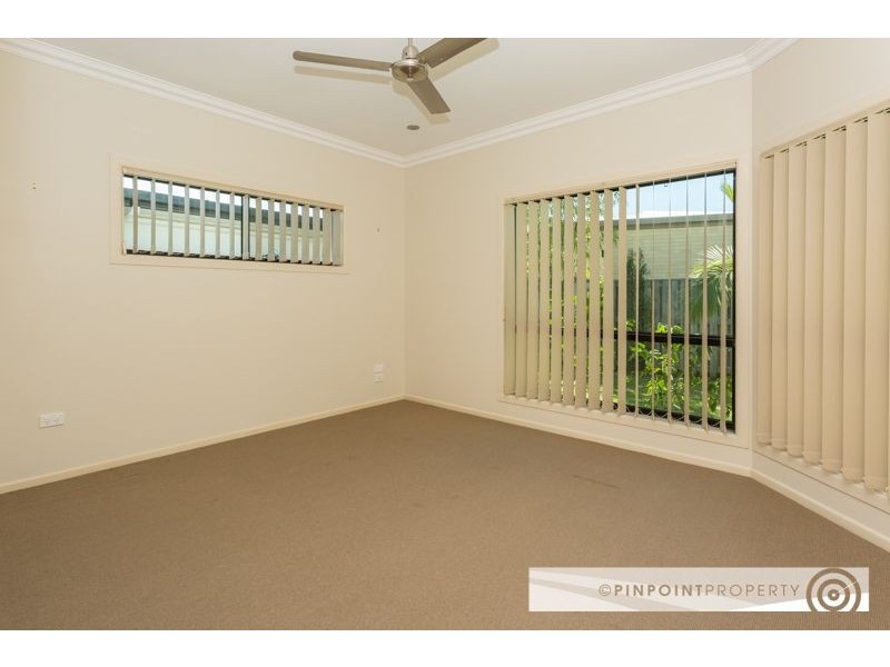 52 Village Circuit, Eimeo QLD 4740
