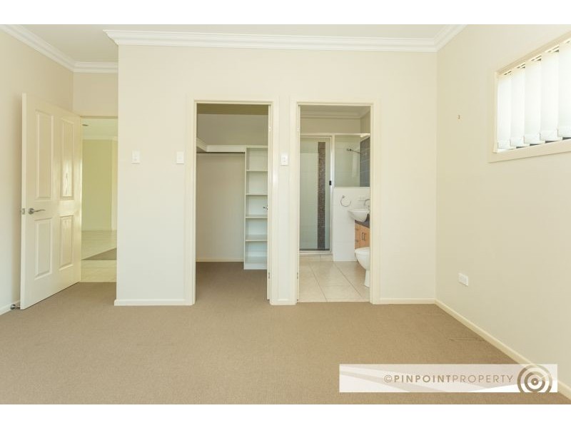 52 Village Circuit, Eimeo QLD 4740