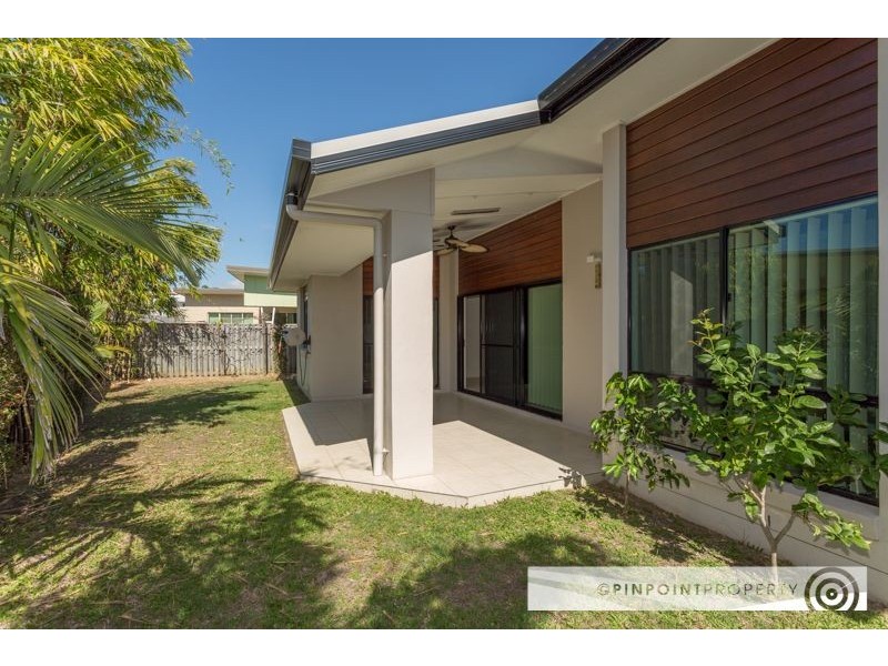 52 Village Circuit, Eimeo QLD 4740