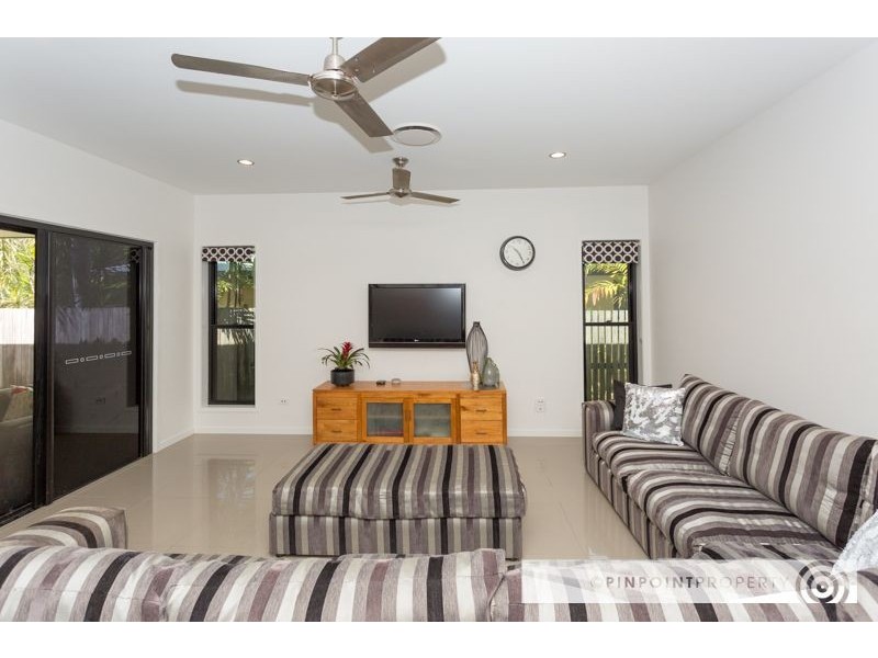 Shoal Point QLD 4750