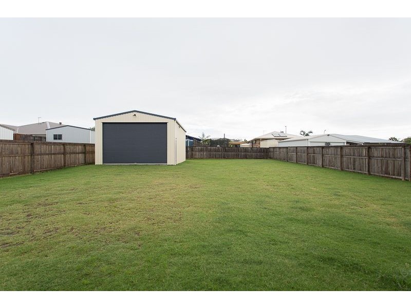 17 Lockyer Court, Rural View QLD 4740