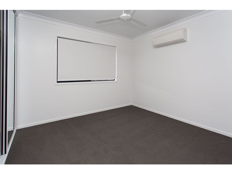 17 Lockyer Court, Rural View QLD 4740