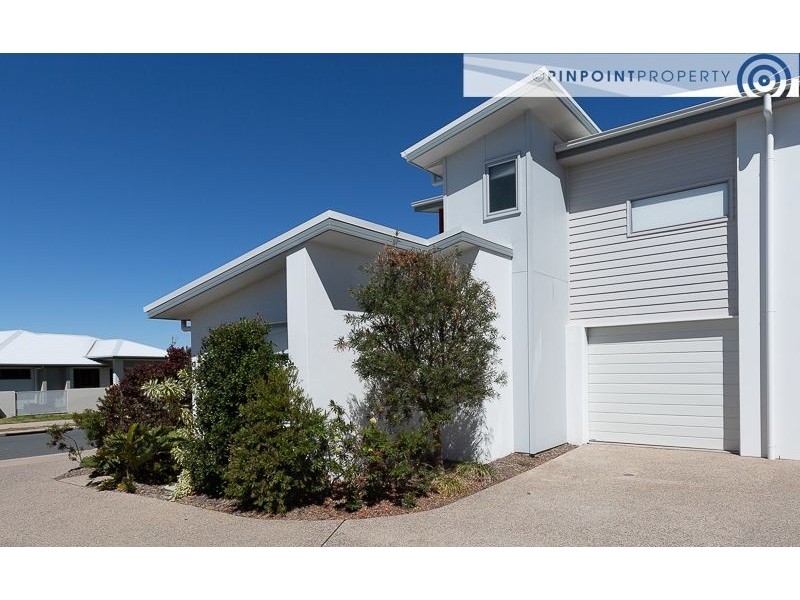 1/11 Makybe Diva Drive, Ooralea QLD 4740