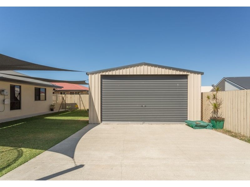 37 Turnbuckle Street, Shoal Point QLD 4750