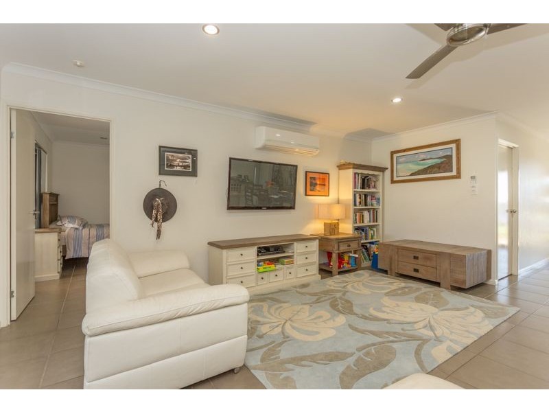 37 Turnbuckle Street, Shoal Point QLD 4750