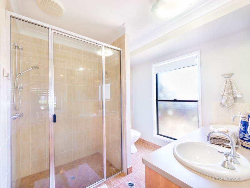 42 Corella Way, Blacks Beach QLD 4740