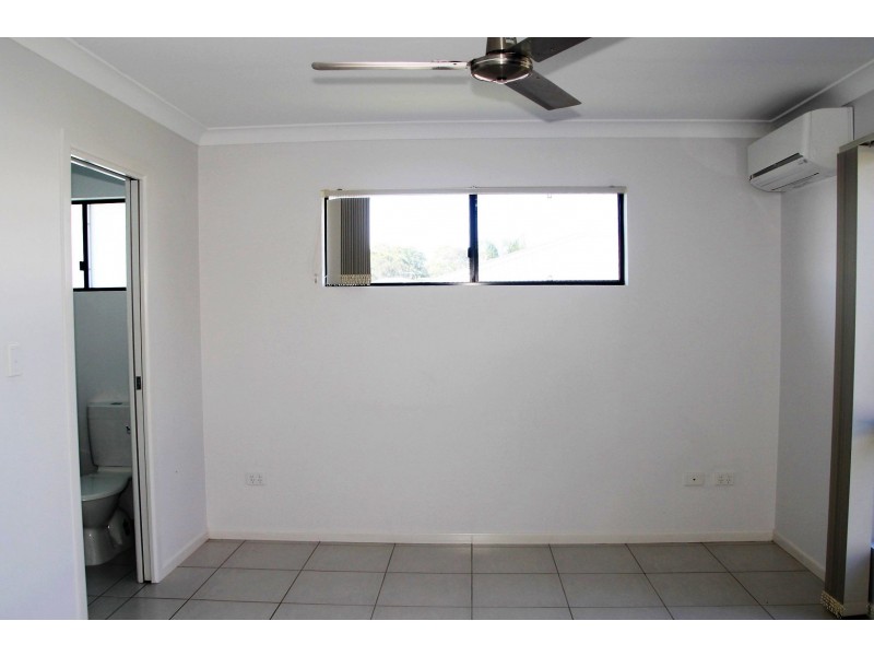 38 Village Circuit, Eimeo QLD 4740