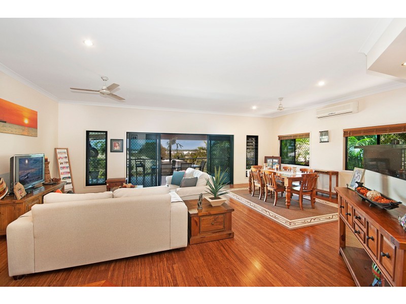 3 Coralcove Court, Blacks Beach QLD 4740