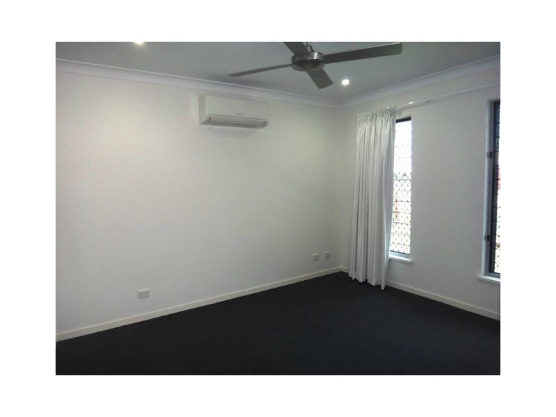 42 Millennium Drive, Sarina QLD 4737