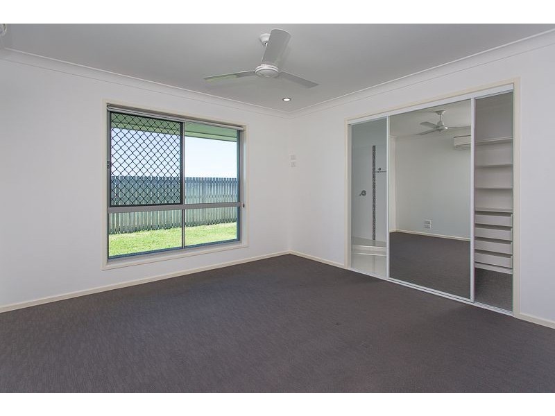 1 Froghollow Drive, Ooralea QLD 4740