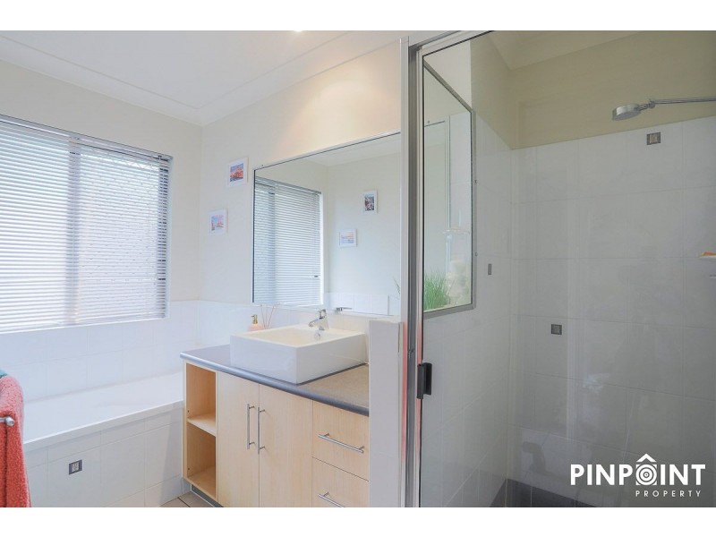 20 Cutfield street, Glenella QLD 4740