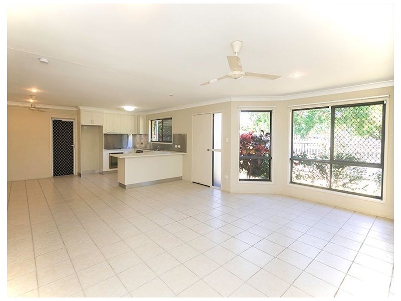 2 Thorning Street, West Mackay QLD 4740