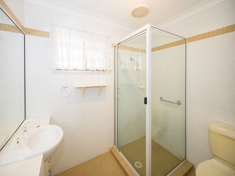 2 Thorning Street, West Mackay QLD 4740