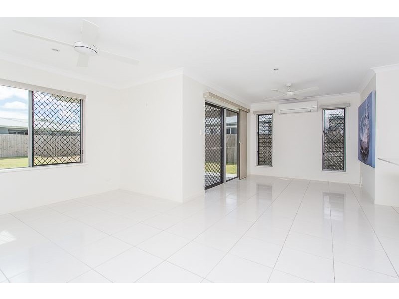 47 McGrath Street, Ooralea Waters, Bakers Creek QLD 4740