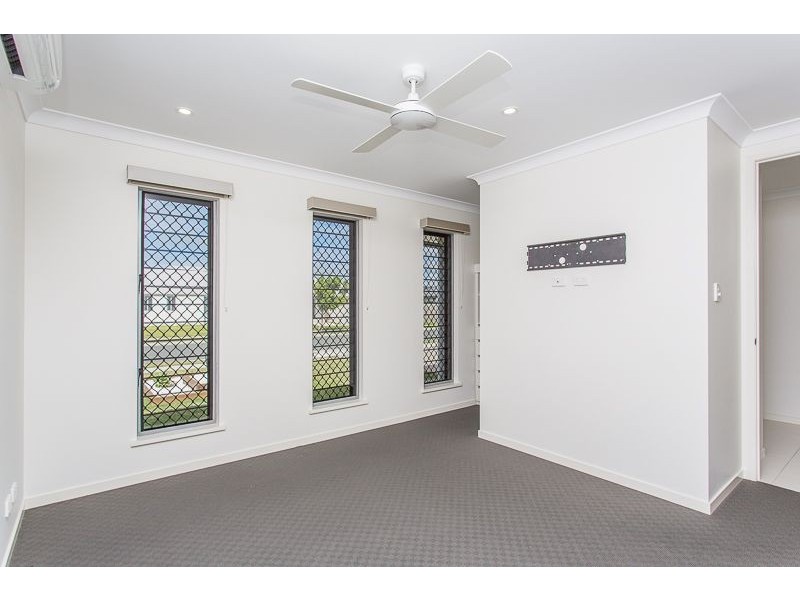 47 McGrath Street, Ooralea Waters, Bakers Creek QLD 4740