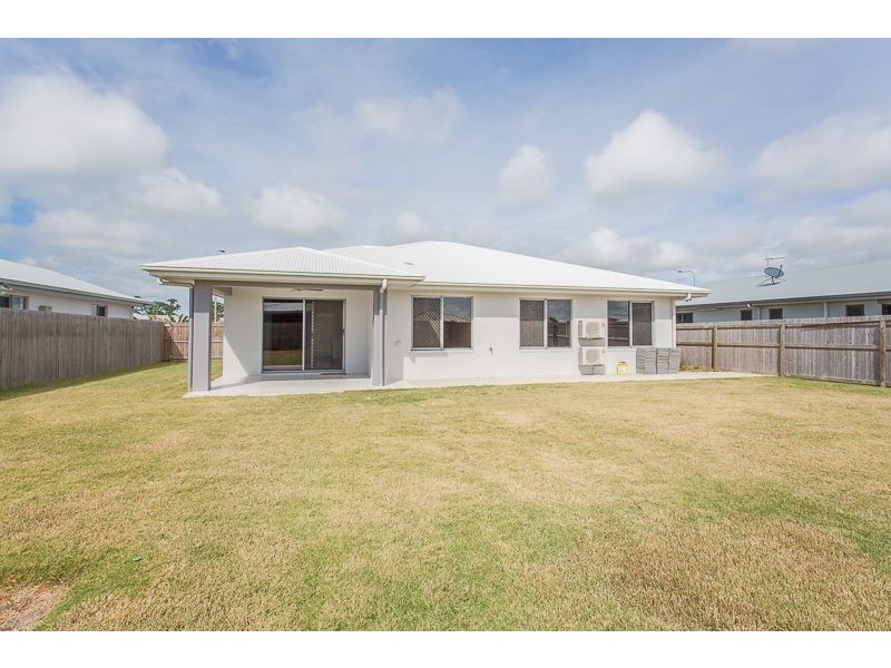 47 McGrath Street, Ooralea Waters, Bakers Creek QLD 4740