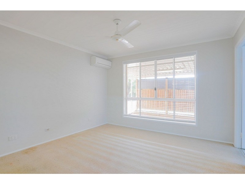 100 Broomdykes Drive, Beaconsfield QLD 4740