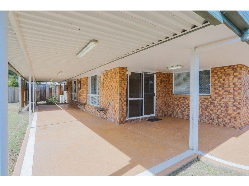 100 Broomdykes Drive, Beaconsfield QLD 4740