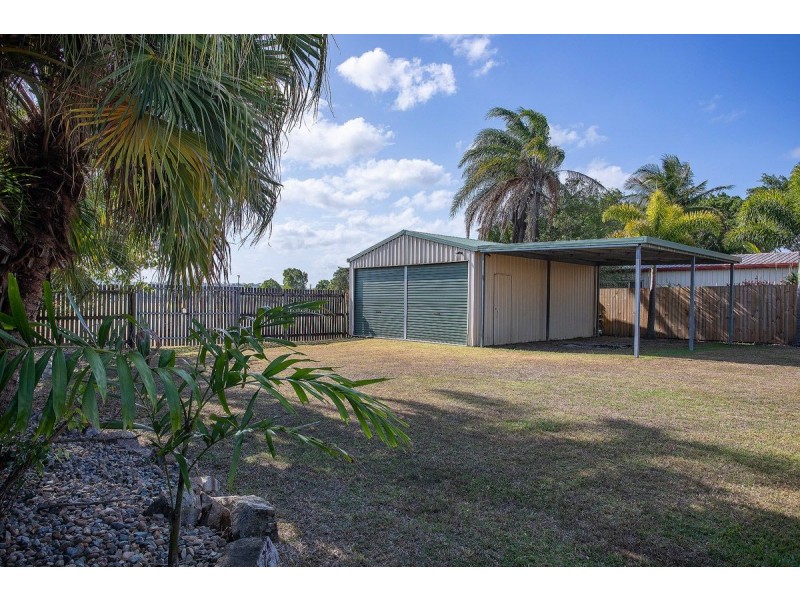 100 Broomdykes Drive, Beaconsfield QLD 4740
