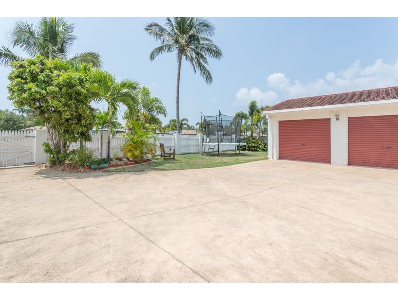 56 Pacific Drive, Blacks Beach QLD 4740