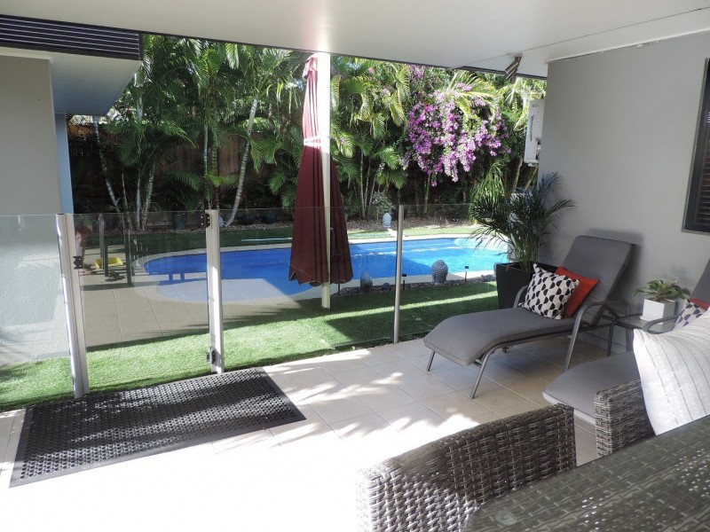 8 Turtle Place, Blacks Beach QLD 4740