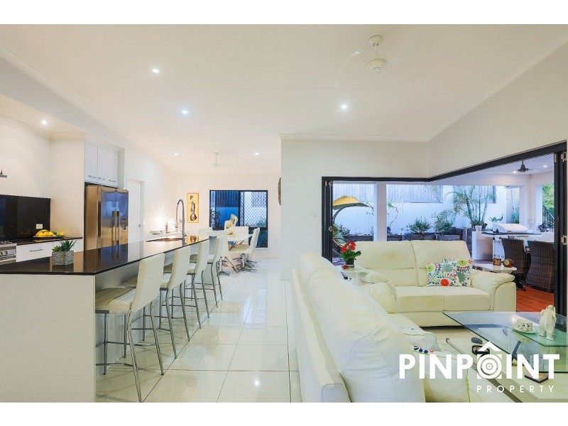 4 Wilcox Street, Eimeo QLD 4740