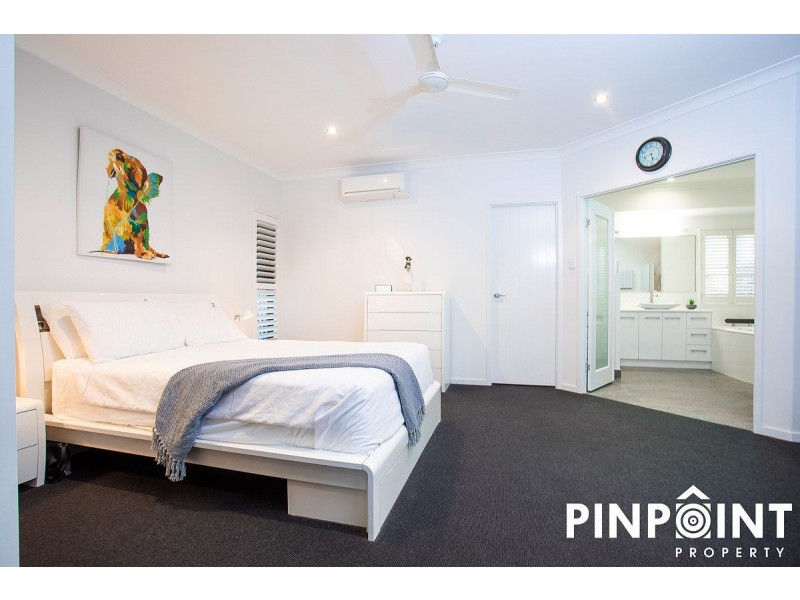 4 Wilcox Street, Eimeo QLD 4740