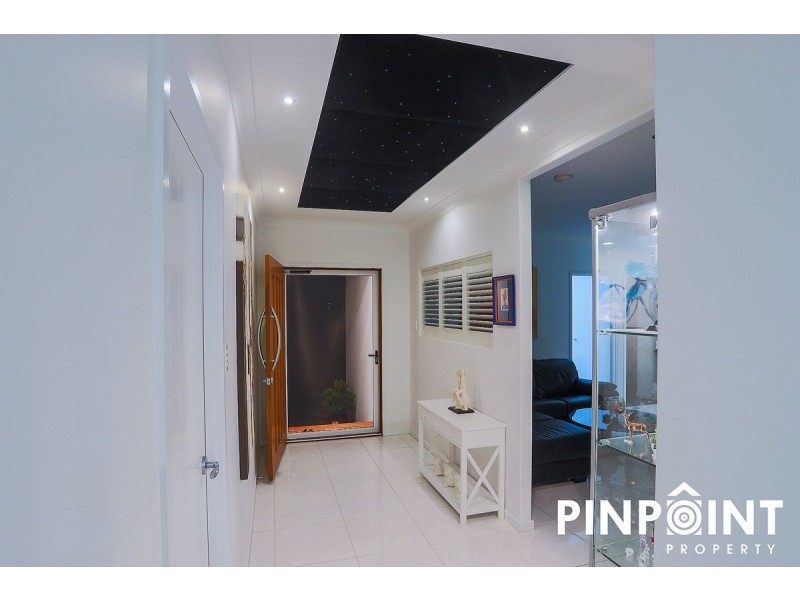 4 Wilcox Street, Eimeo QLD 4740