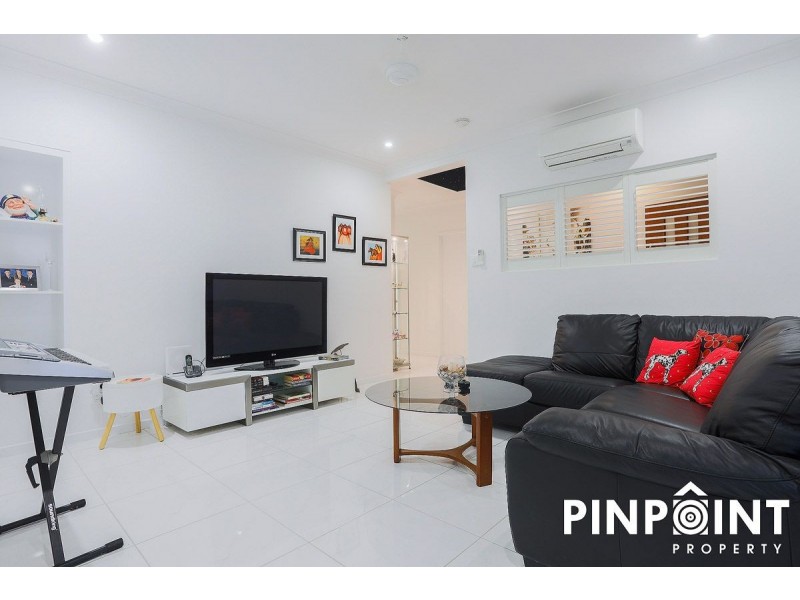 4 Wilcox Street, Eimeo QLD 4740