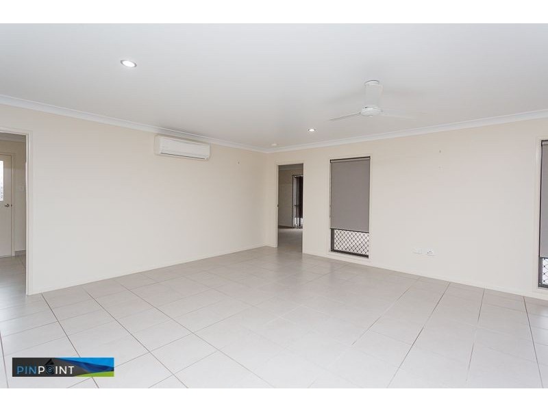 10 Herbert Way, Rural View QLD 4740