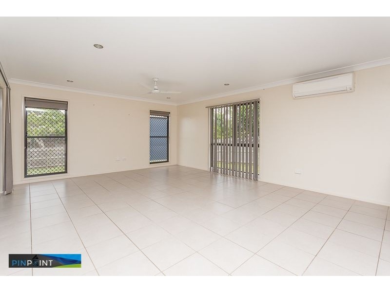 10 Herbert Way, Rural View QLD 4740