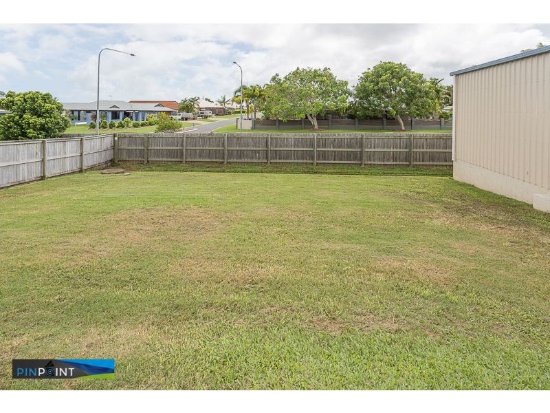 10 Herbert Way, Rural View QLD 4740