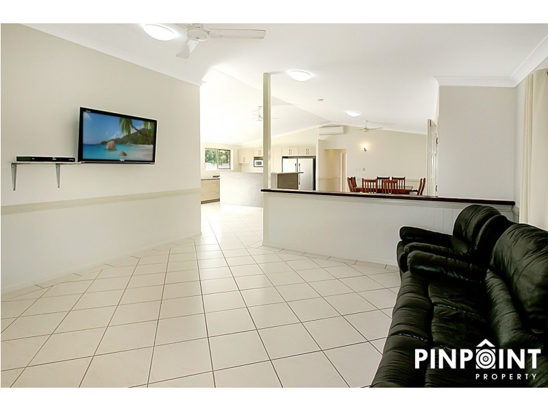 60 Bradman Drive, Glenella QLD 4740
