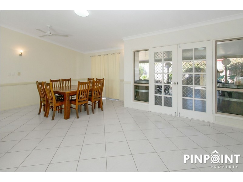60 Bradman Drive, Glenella QLD 4740