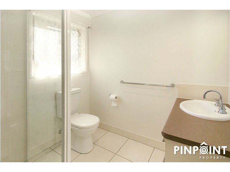 60 Bradman Drive, Glenella QLD 4740