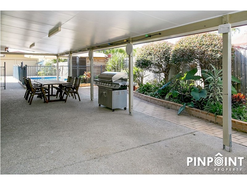 60 Bradman Drive, Glenella QLD 4740