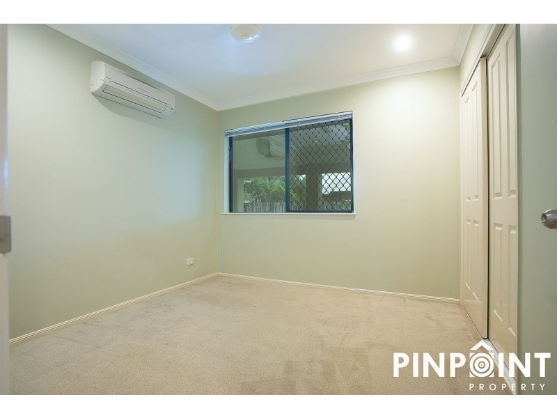 9 Crofton Close, Rural View QLD 4740