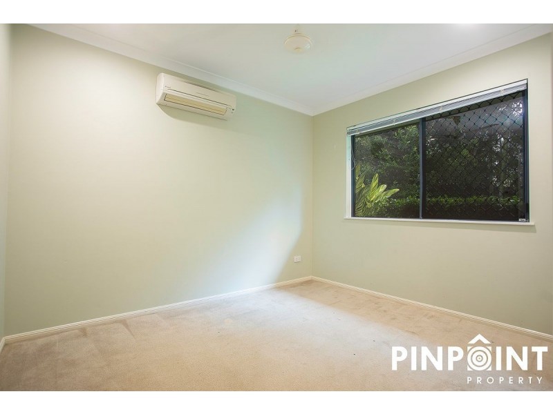 9 Crofton Close, Rural View QLD 4740