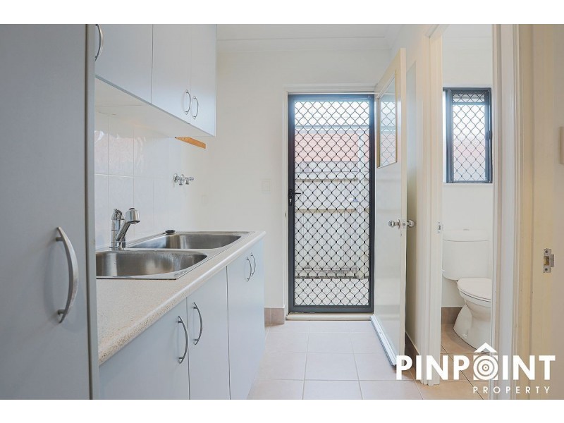 9 Crofton Close, Rural View QLD 4740