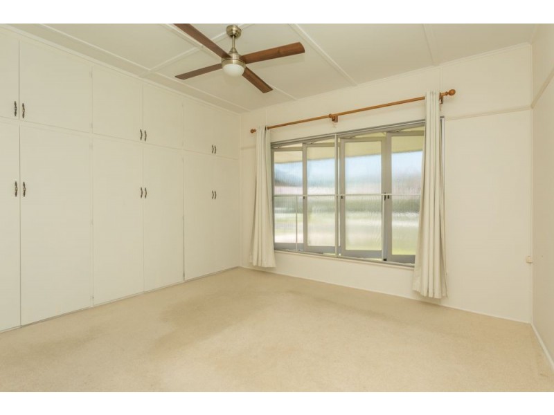 33 Stockbridge Street, West Mackay QLD 4740