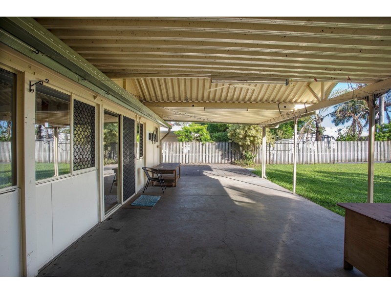 33 Stockbridge Street, West Mackay QLD 4740