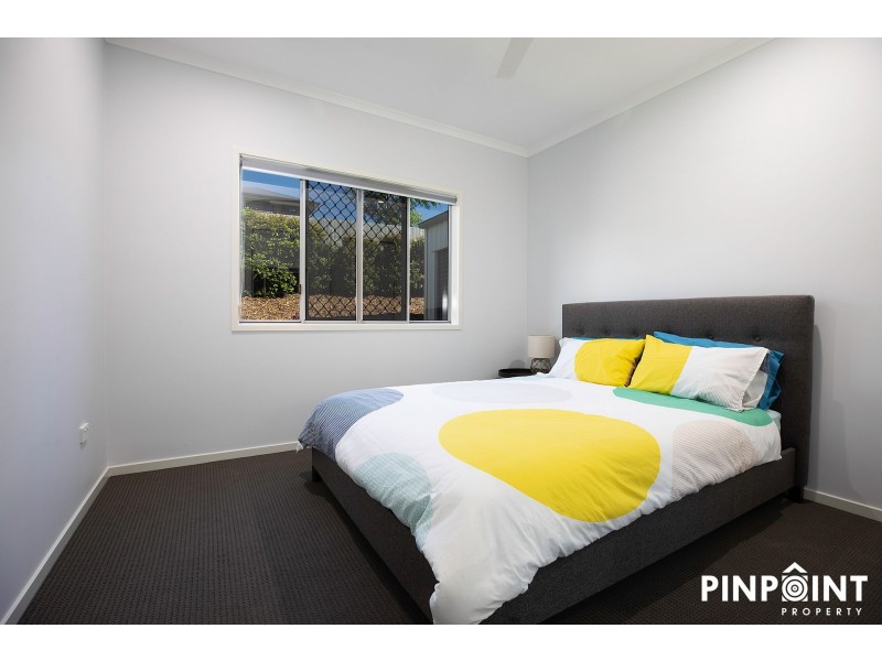 16 Caroval Drive, Rural View QLD 4740