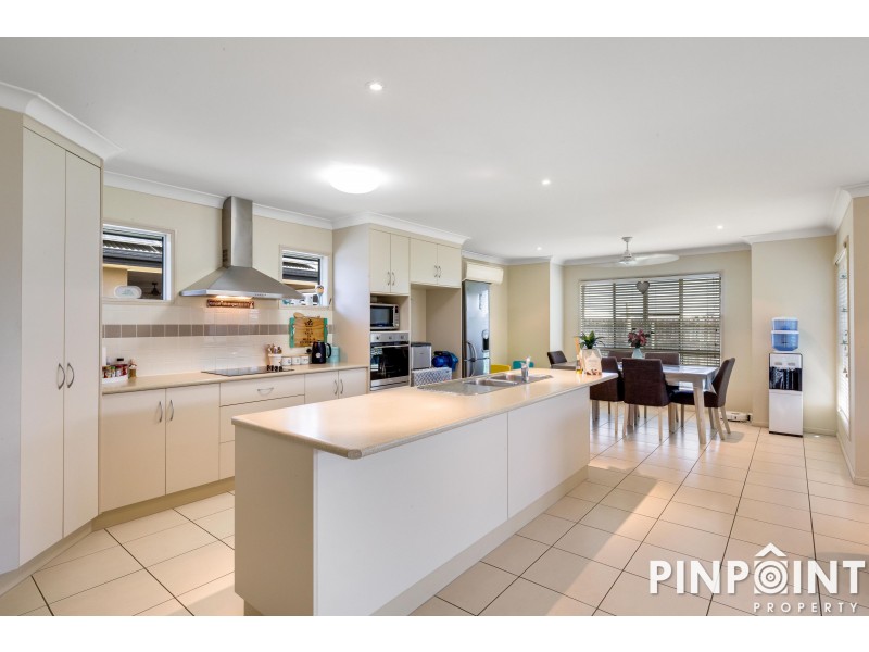 9 Canecutters Drive, Ooralea QLD 4740