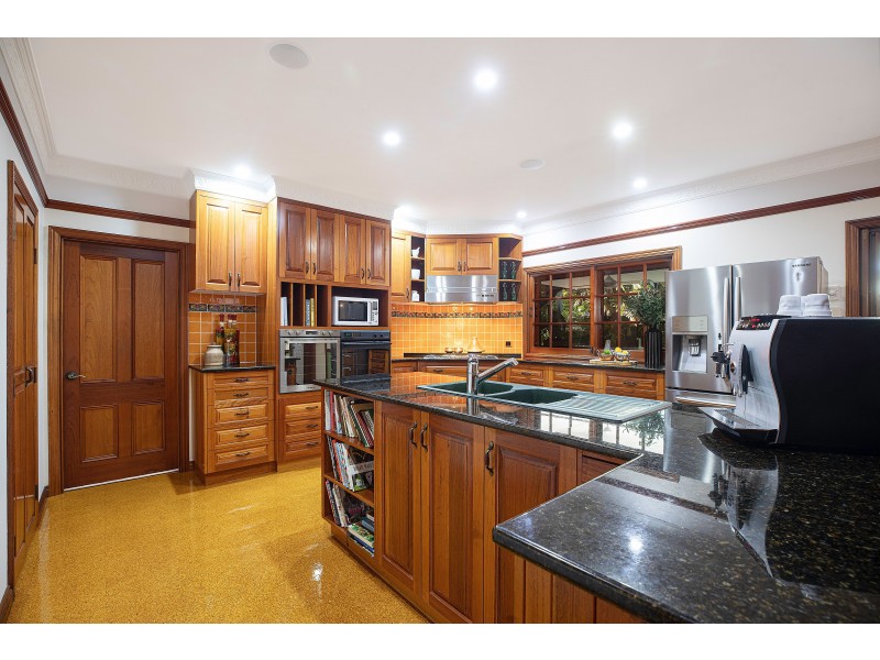 20 Chataway Street, West Mackay QLD 4740