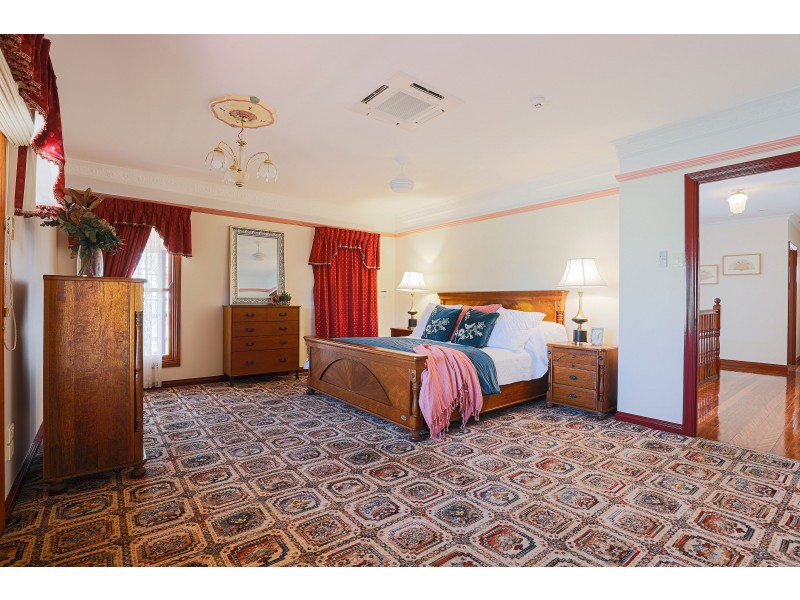 20 Chataway Street, West Mackay QLD 4740