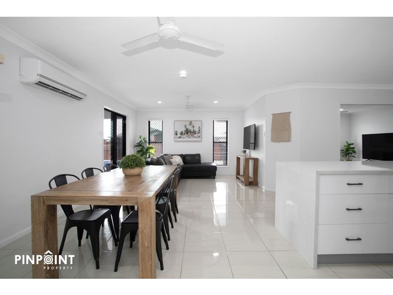 2 Surrey Court, Ooralea QLD 4740