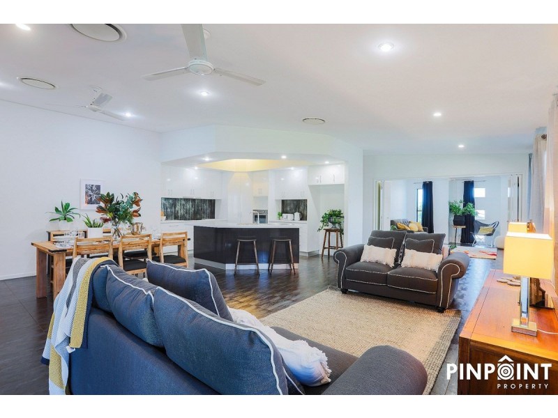 9 Herbert Way, Rural View QLD 4740