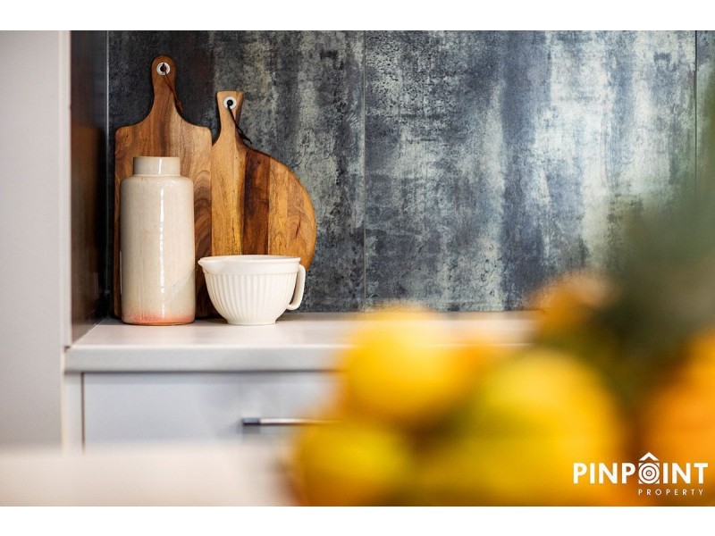 9 Herbert Way, Rural View QLD 4740